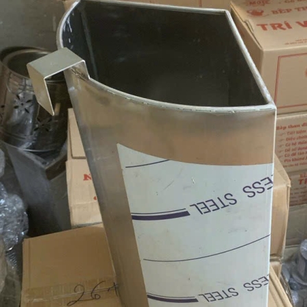 Thùng đựng nước lèo Inox
